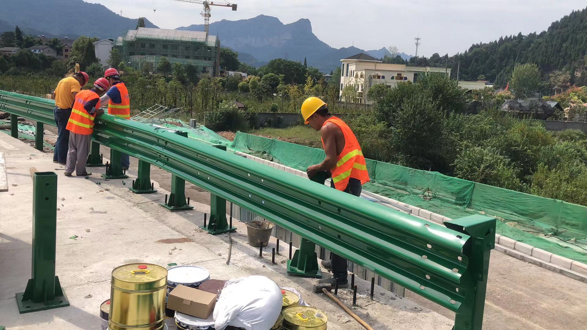 呼兰区双波波形护栏热镀锌波形护栏 - 推荐